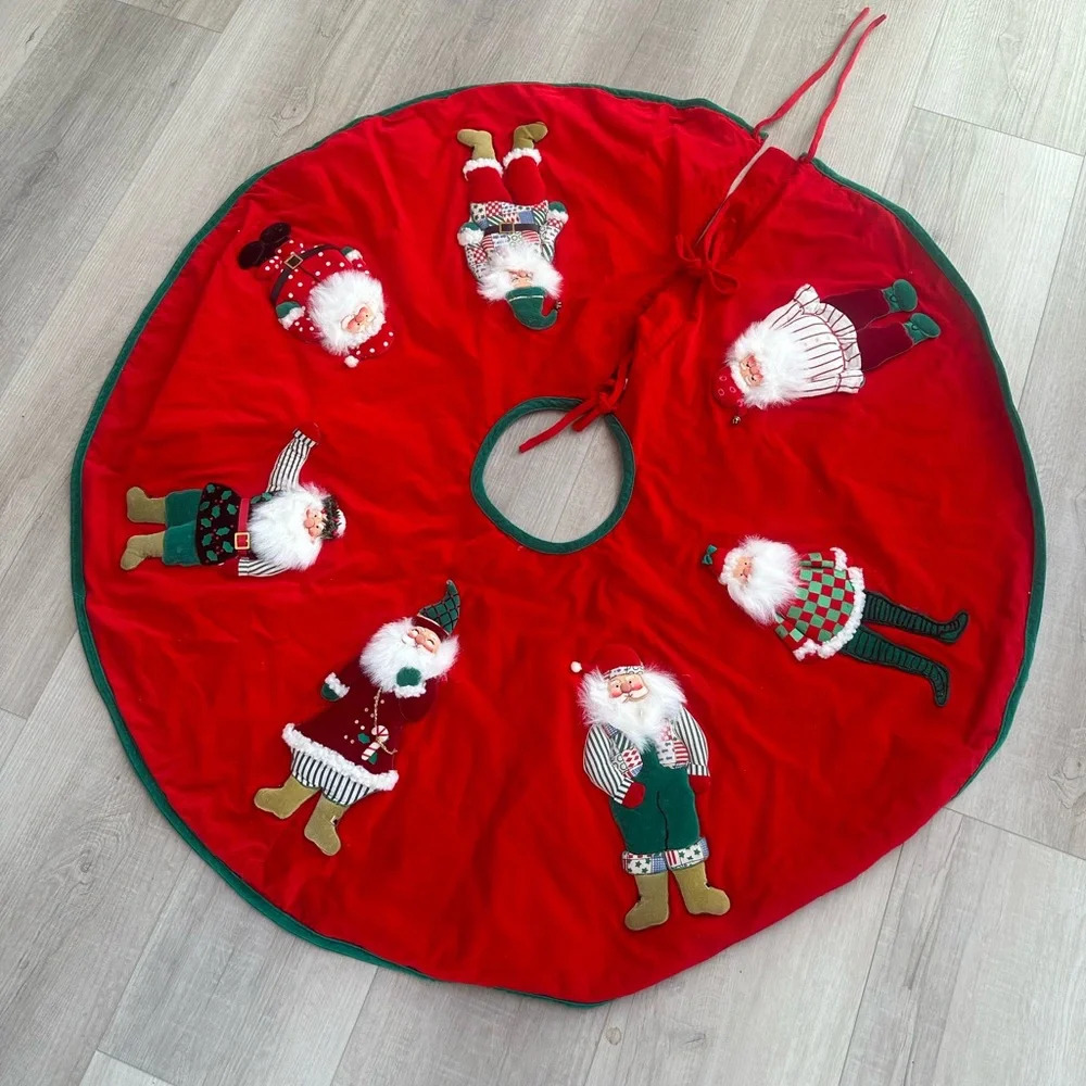 Vintage Potpourri Press vintage Santa Tree Skirt